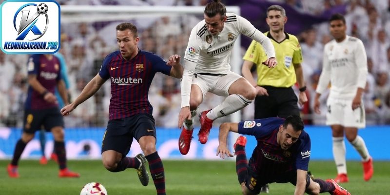 Real Madrid rối ren sau thất bại trước Barca