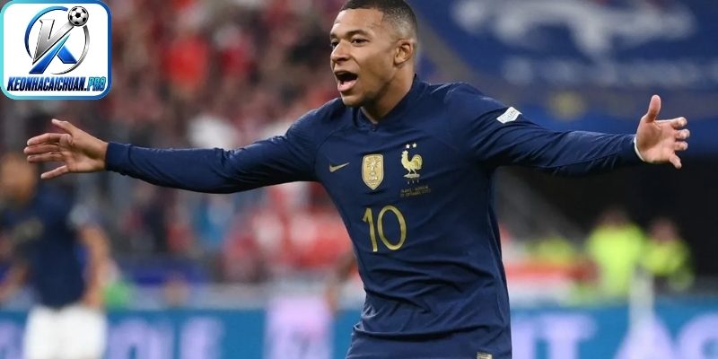 Story của Mbappe gây bão cộng đồng Madrid