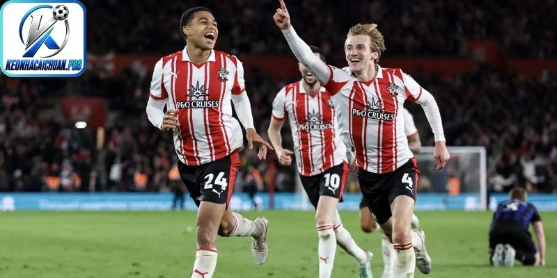 Southampton bị tố quay lén buổi tập đối thủ
