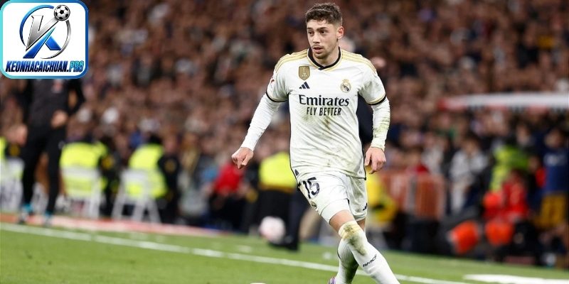 Valverde khiến nghi vấn nội bộ Real bùng nổ